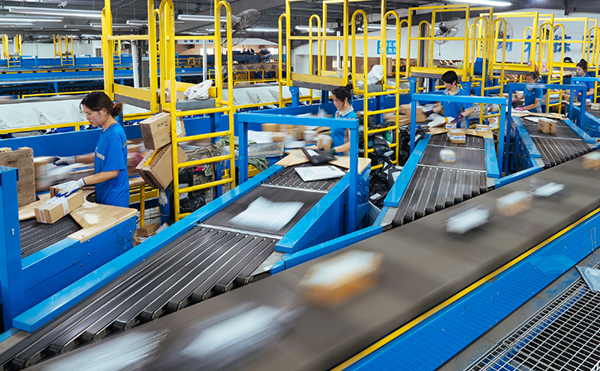 交叉帶分揀機,環形交叉帶分揀機,快遞包裹自動分揀機