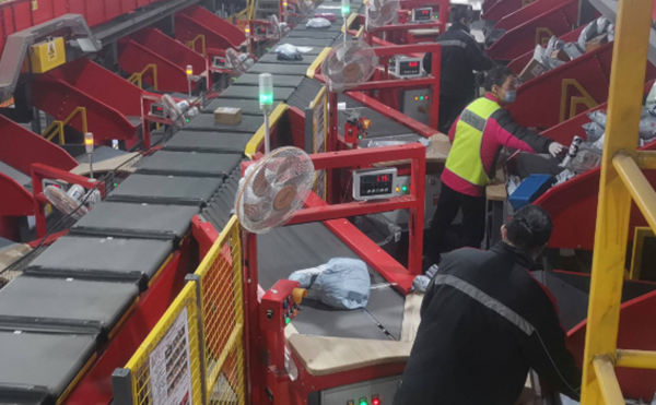 快遞包裹分揀機(jī),快遞分揀機(jī),體積測(cè)量DWS設(shè)備